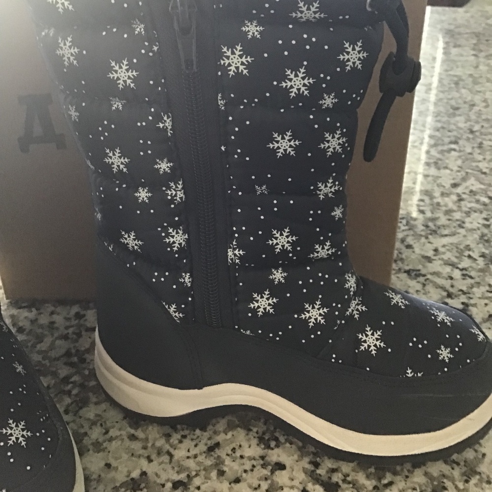 Apakowa Snow Boot Size 13